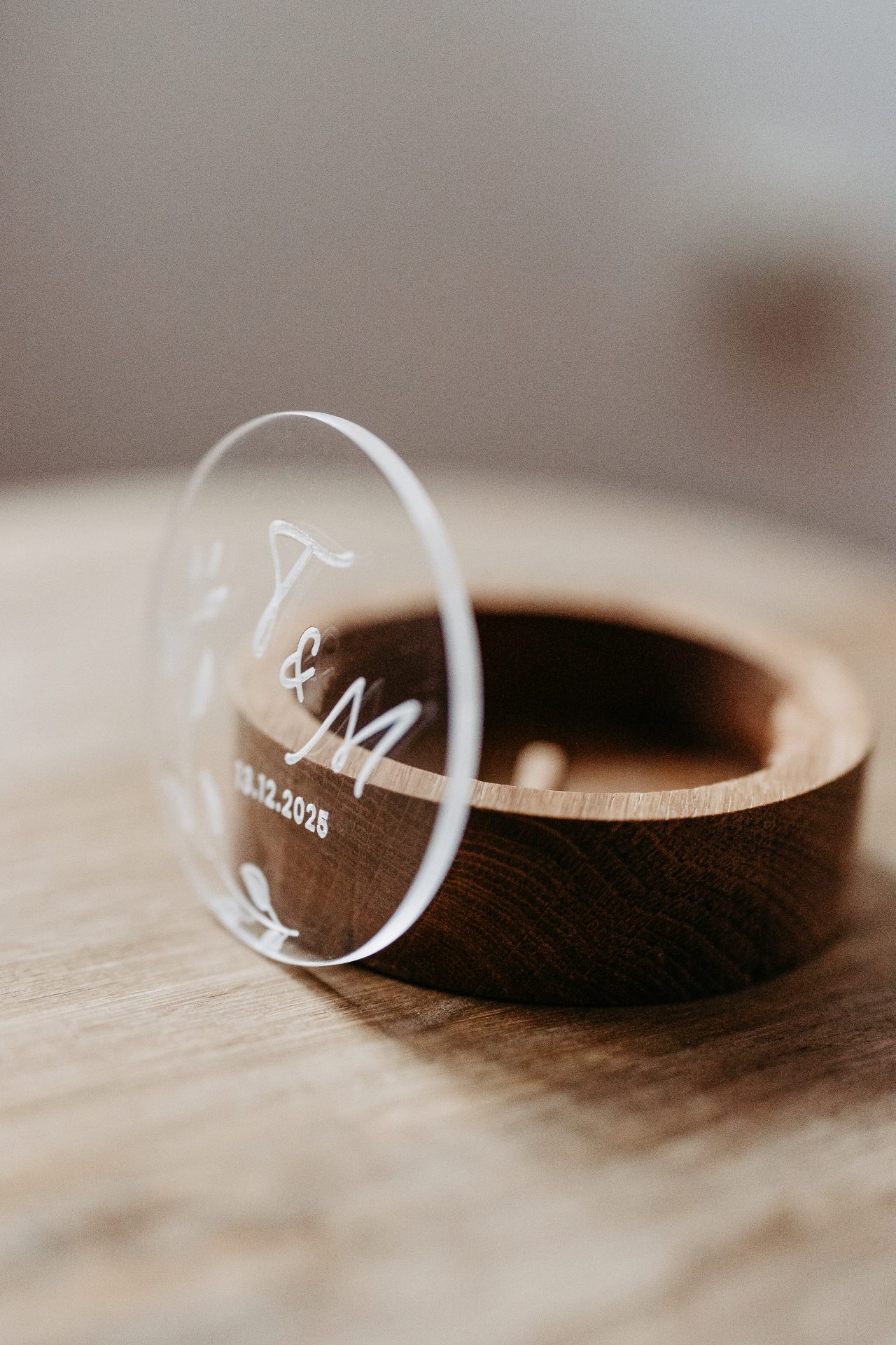 Ringbox aus Eiche geölt – personalisiert – Bild 5